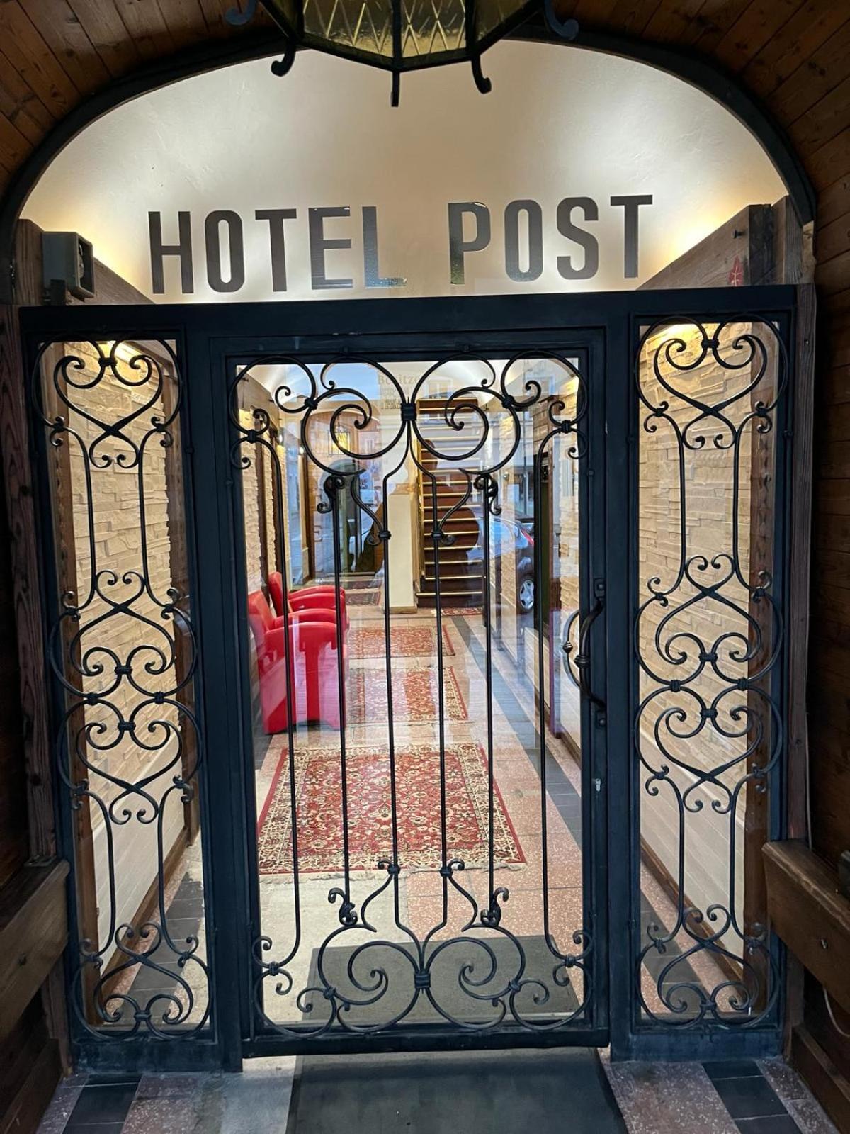 City Hotel Post 20 Braunau am Inn Exterior photo